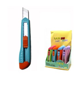 Нож канцелярский 18 мм, с фиксатором, С2008;С1067